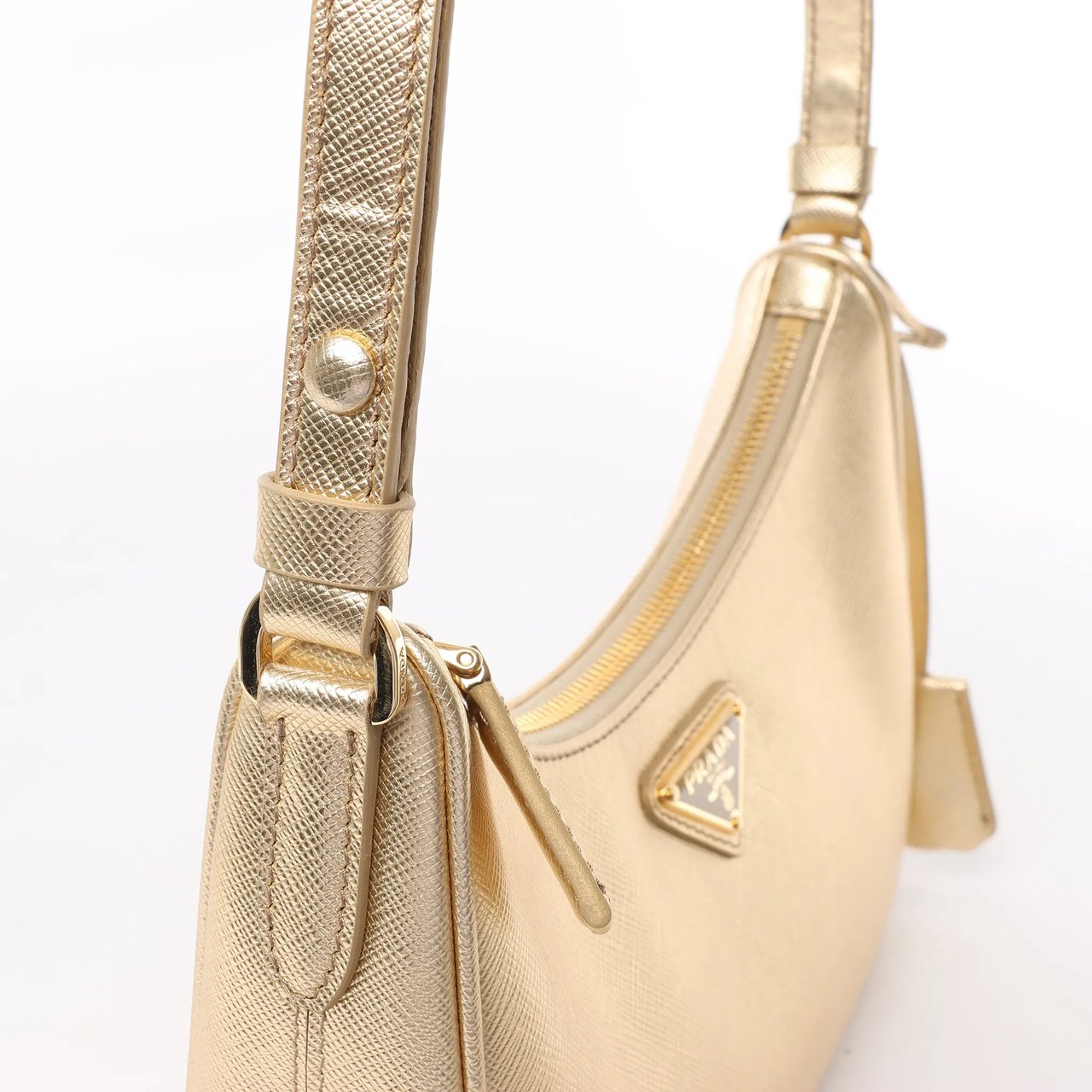 Prada Prada Saffiano Lux Mini Re-Edition Shoulder Bag Platino 1BC204 Goud