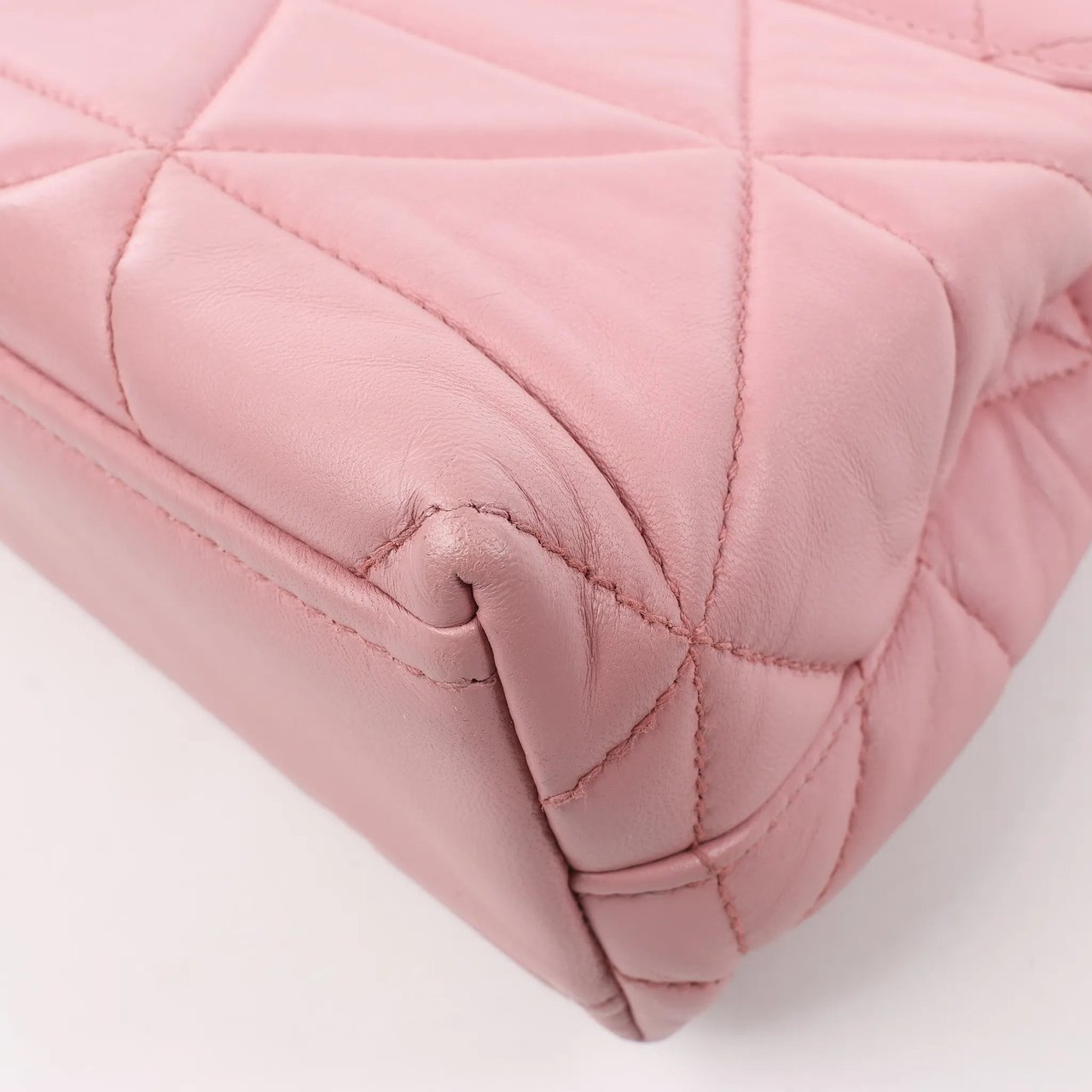 Prada Prada Spectrum Small Leather Chain Shoulder Bag in Pink Roze