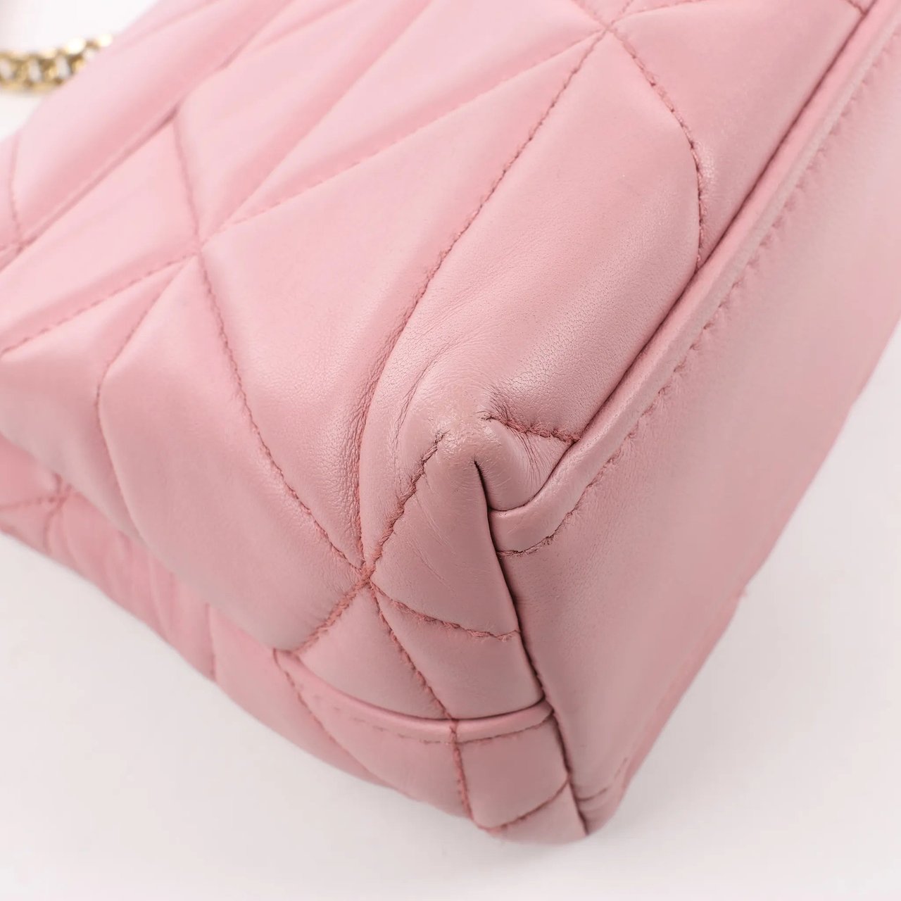 Prada Prada Spectrum Small Leather Chain Shoulder Bag in Pink Roze