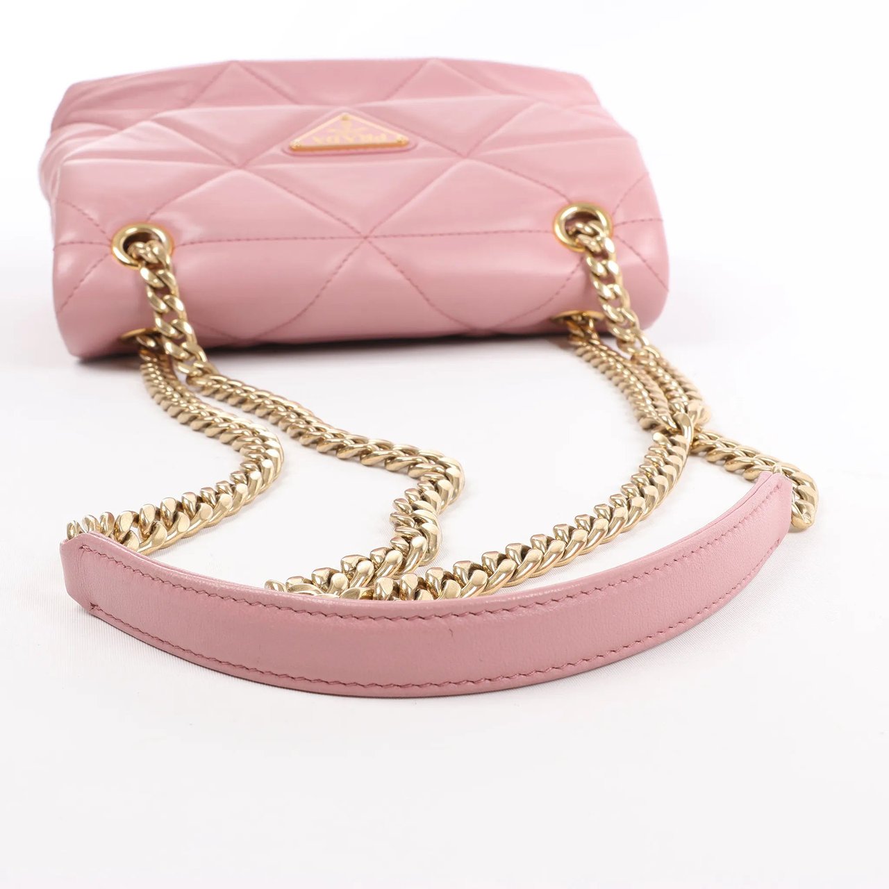 Prada Prada Spectrum Small Leather Chain Shoulder Bag in Pink Roze