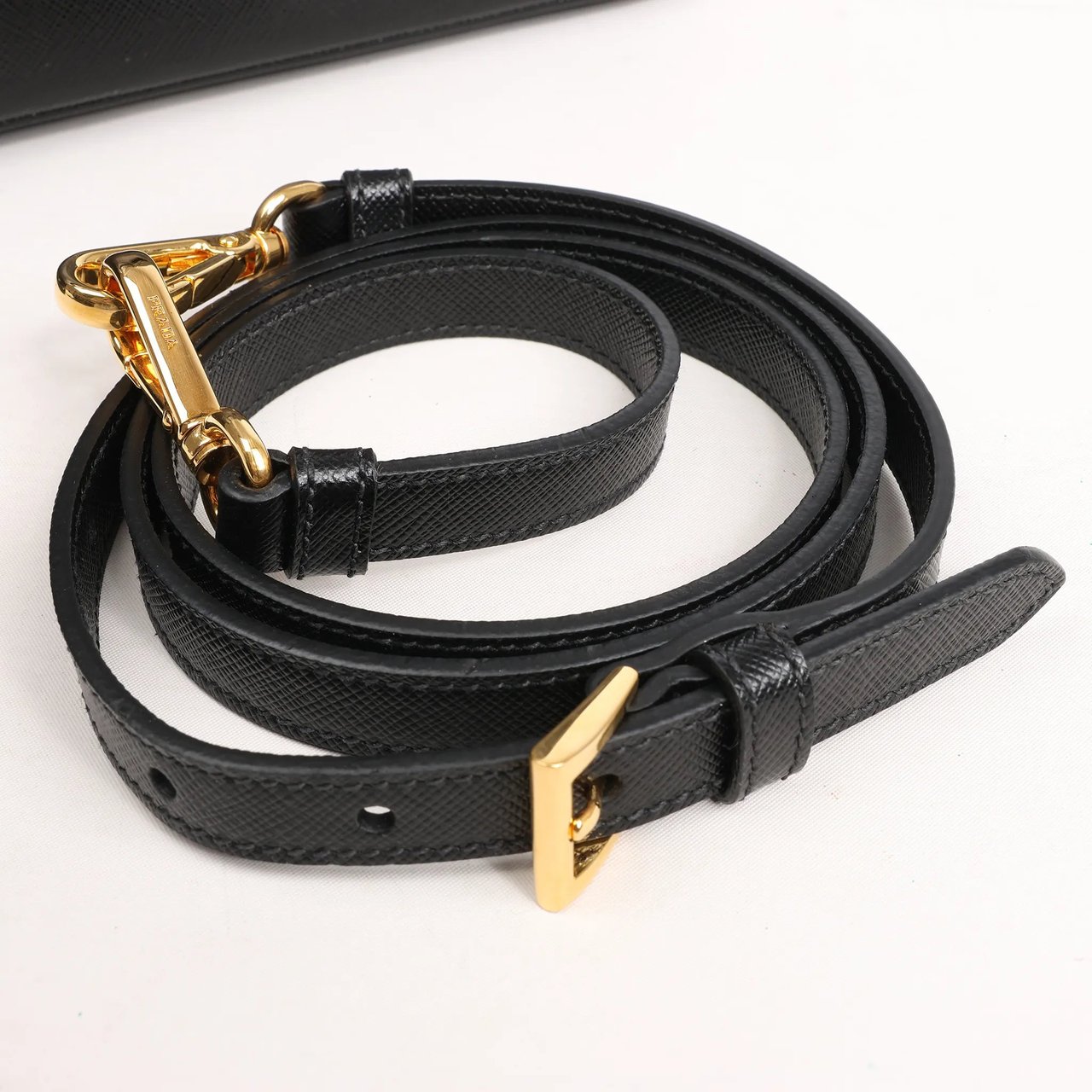 Prada Prada Promenade Saffiano Lux Leather 2Way Handbag in Black Zwart