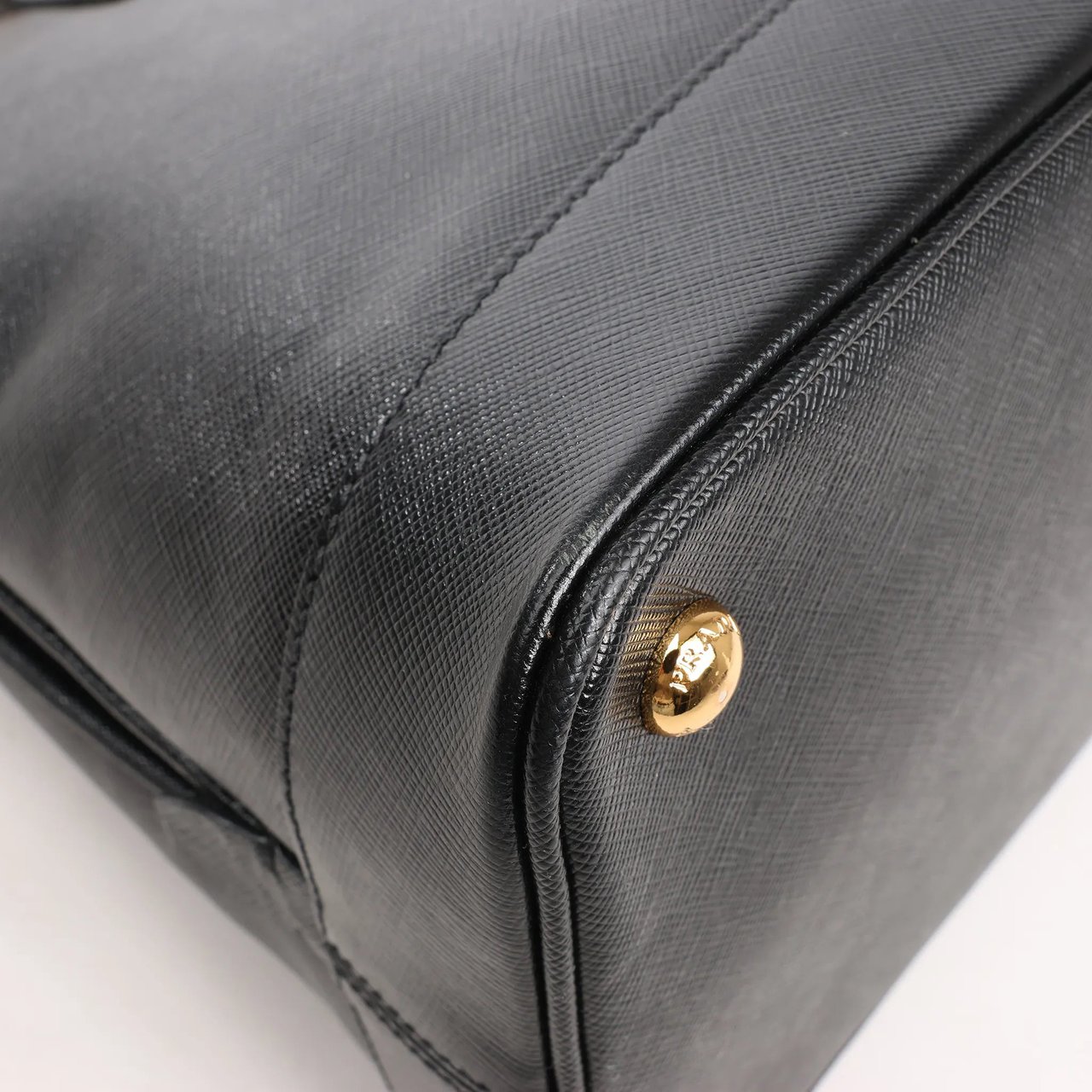 Prada Prada Promenade Saffiano Lux Leather 2Way Handbag in Black Zwart