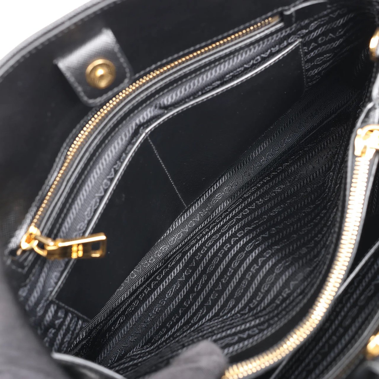 Prada Prada Promenade Saffiano Lux Leather 2Way Handbag in Black Zwart