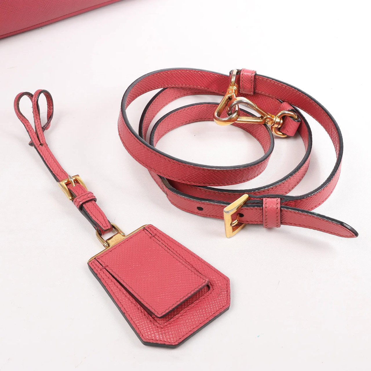 Prada Prada Cuir Saffiano Lux Leather 2Way Handbag in Pink Roze