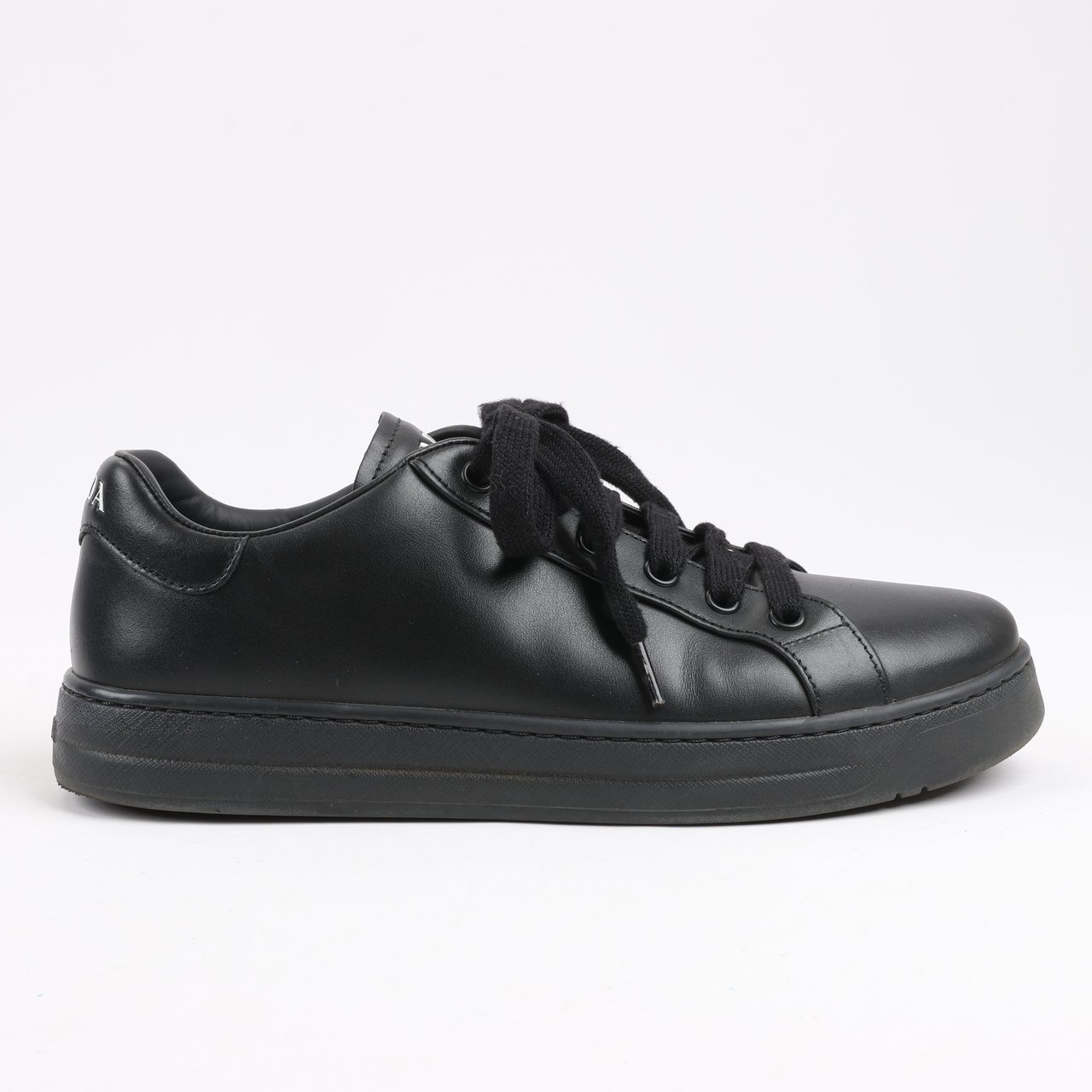 Prada PRADA Logo Leather Sneakers in Black × White 1E282N, Size 37.5 EU Zwart