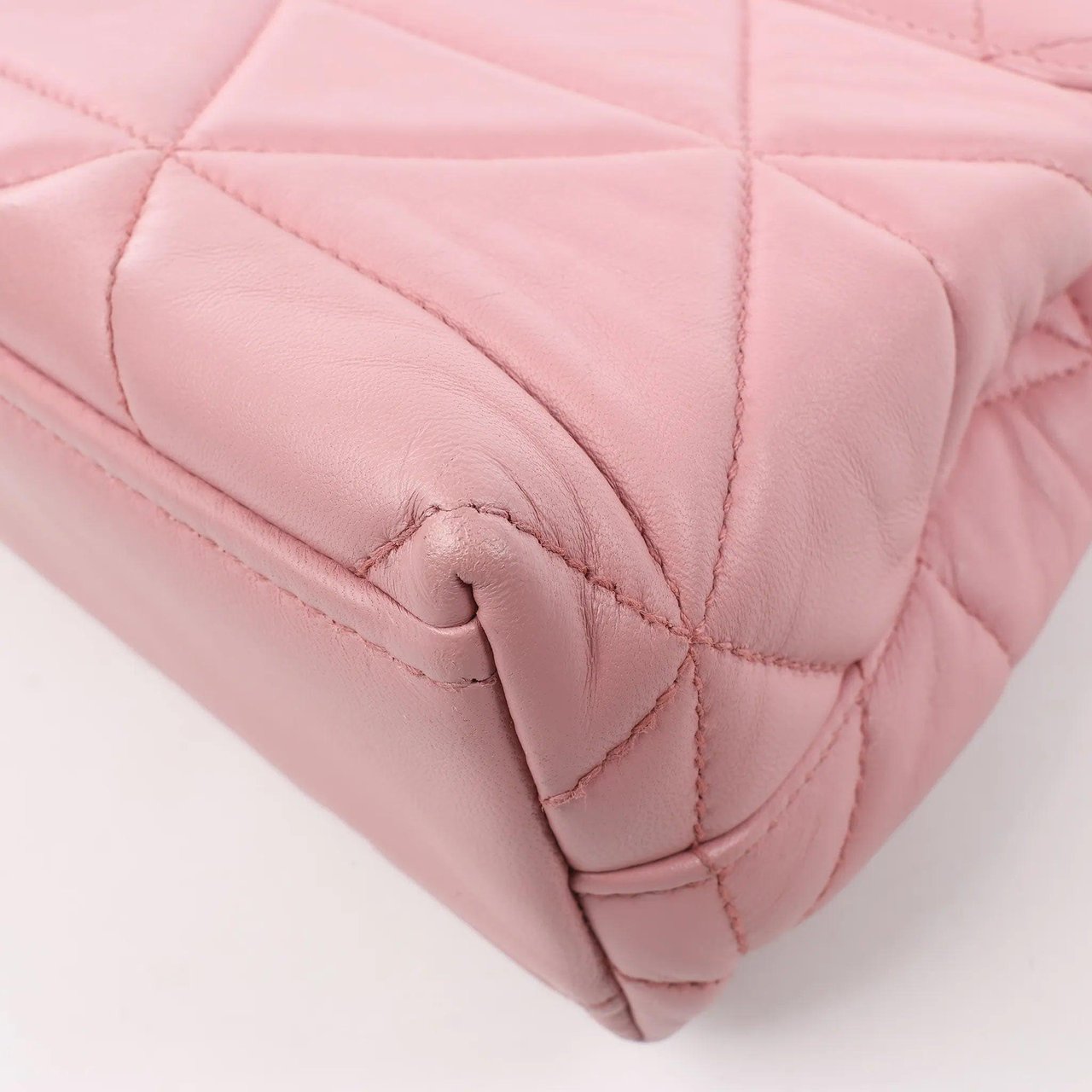 Prada Prada Spectrum Small Leather Chain Shoulder Bag in Pink Roze