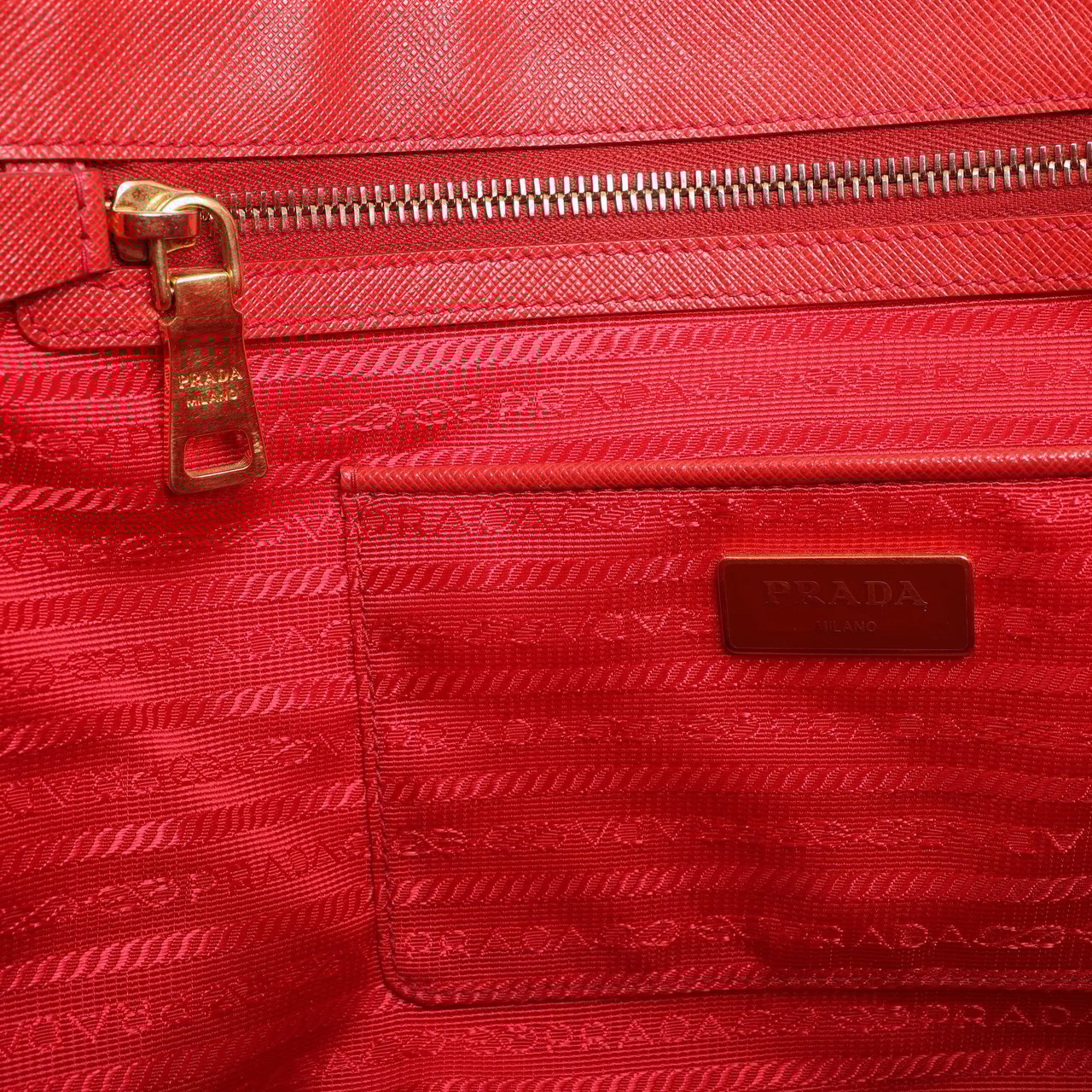 Prada Prada Galleria Saffiano Lux Leather 2Way Handbag in Red Rood