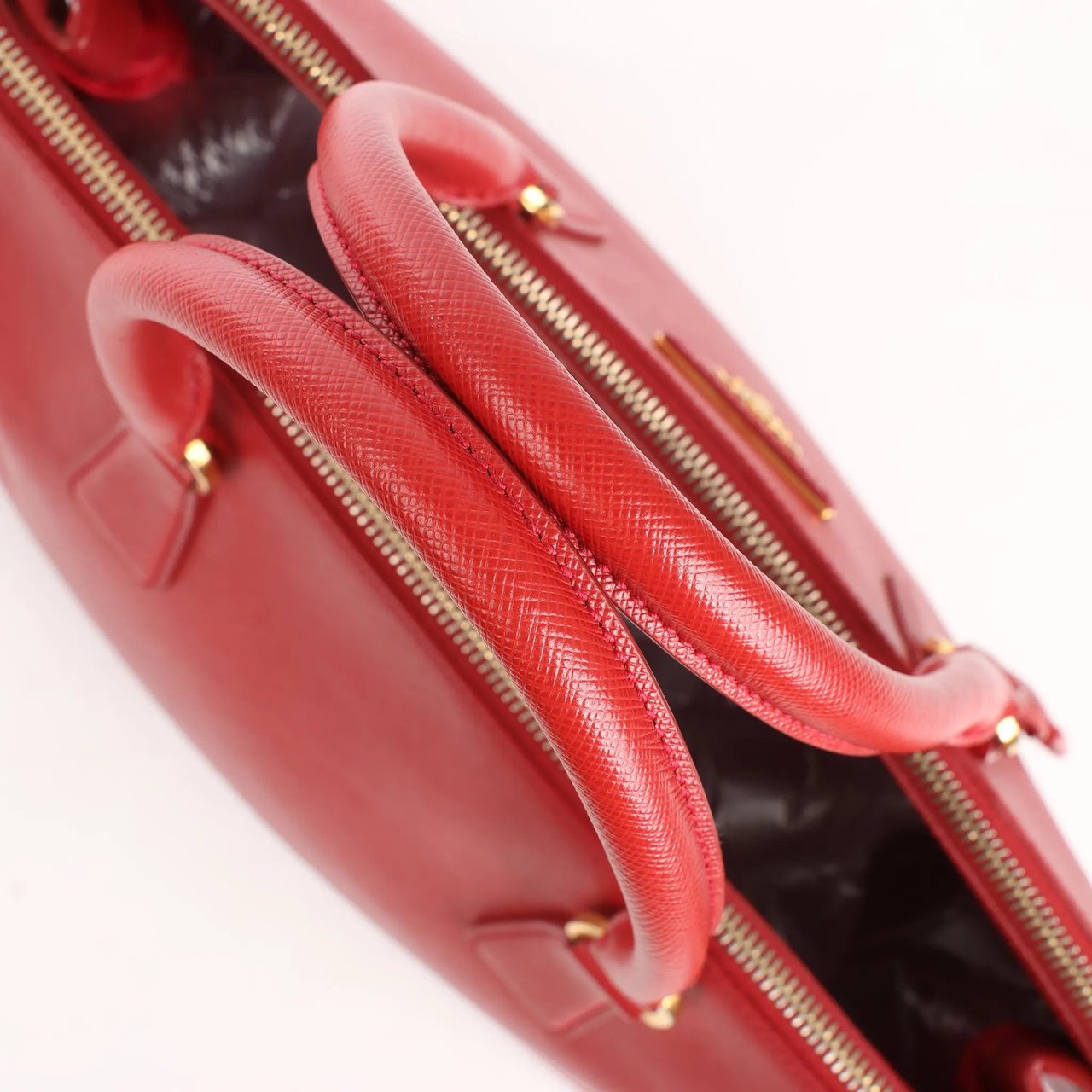 Prada Prada Galleria Saffiano Lux Leather 2Way Handbag in Red Rood