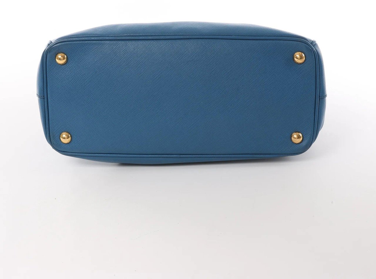 Prada Prada Galleria Saffiano Lux Leather 2Way Handbag in Blue Blauw