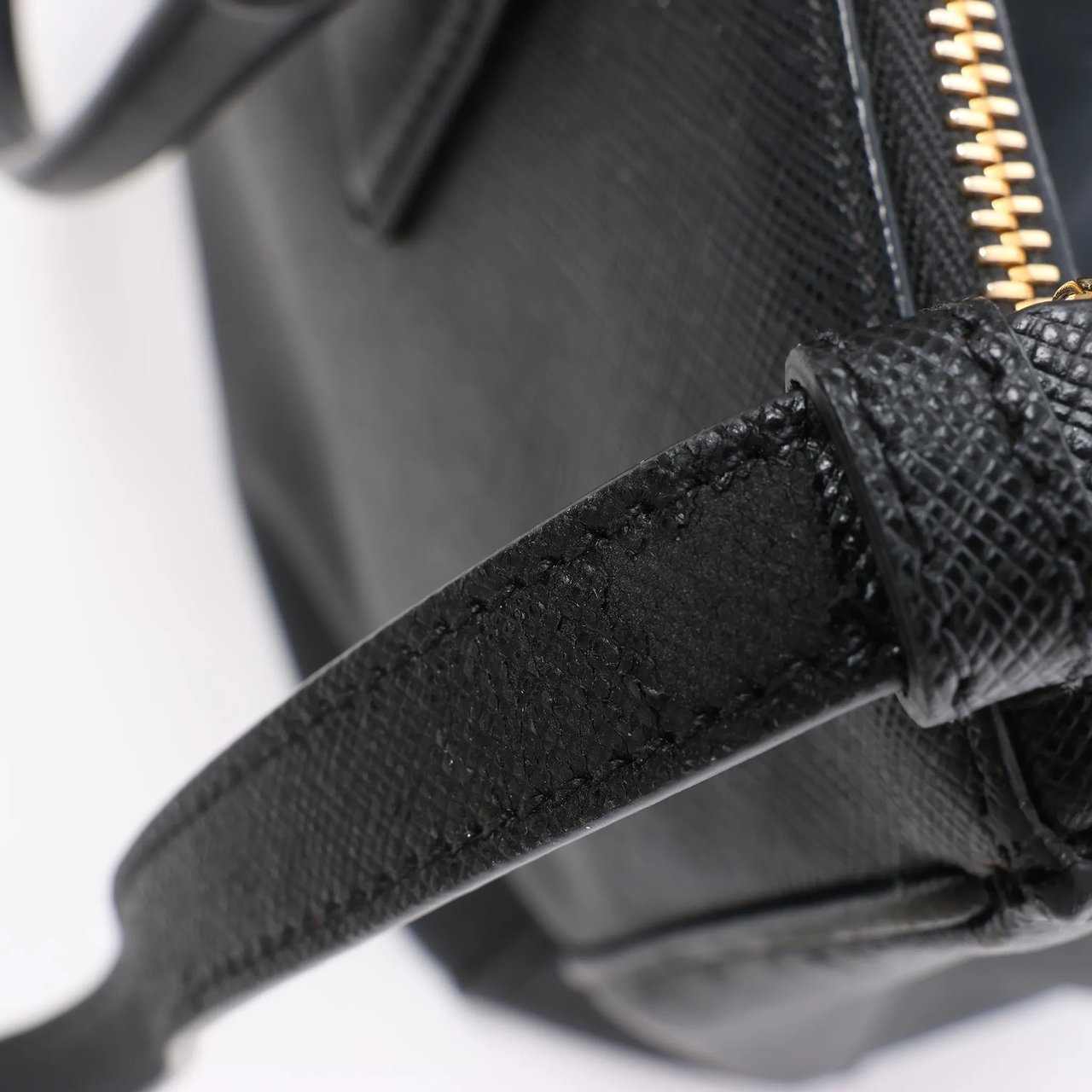 Prada Galleria Saffiano Lux Leather 2Way Handbag in Black Zwart