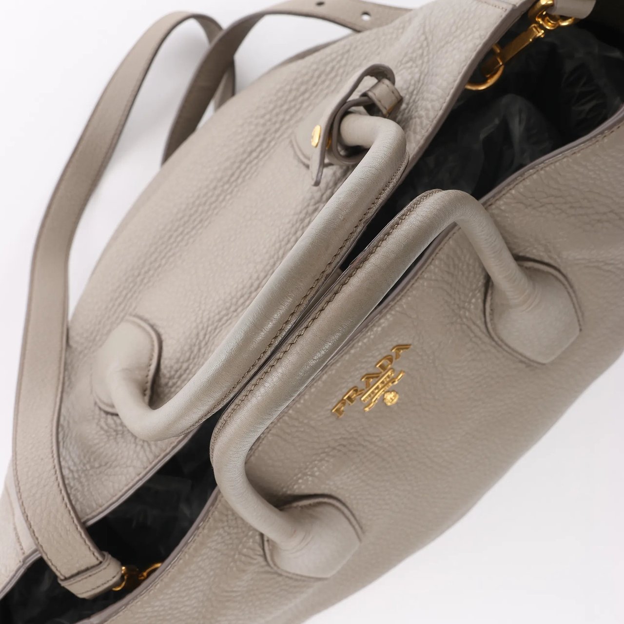 Prada Vitello Daino Leather 2Way Handbag in Gray Grijs