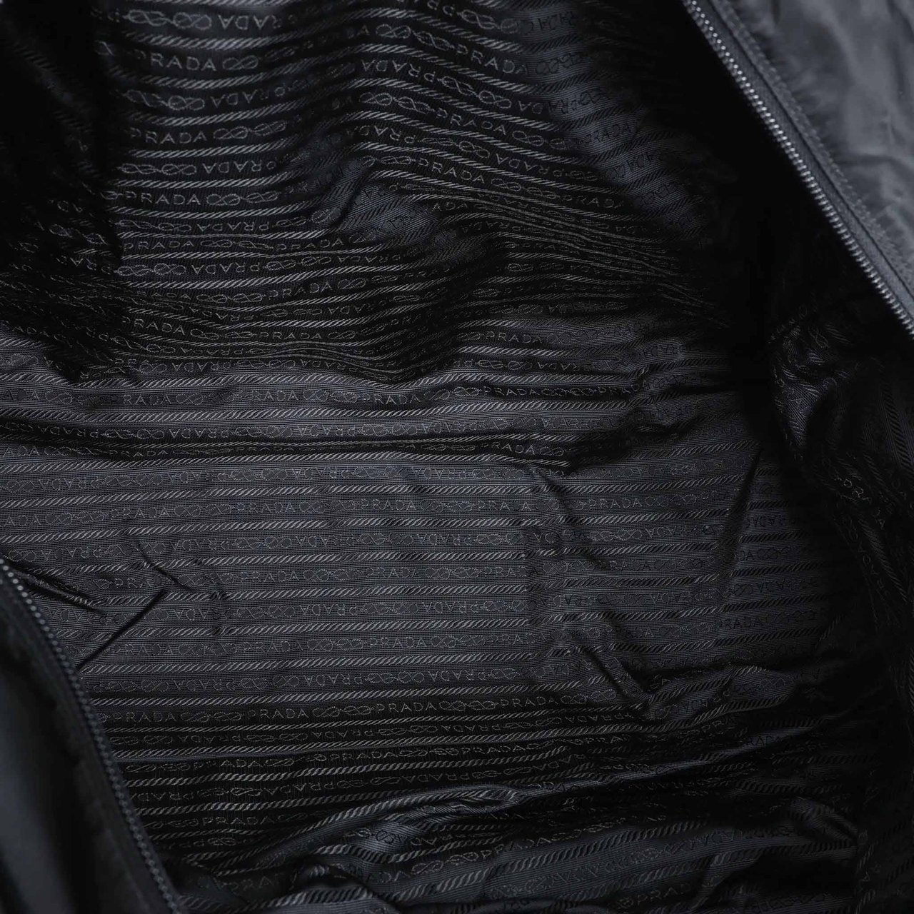 Prada Tessuto Nylon x Leather 2Way Travel Bag in Black Zwart