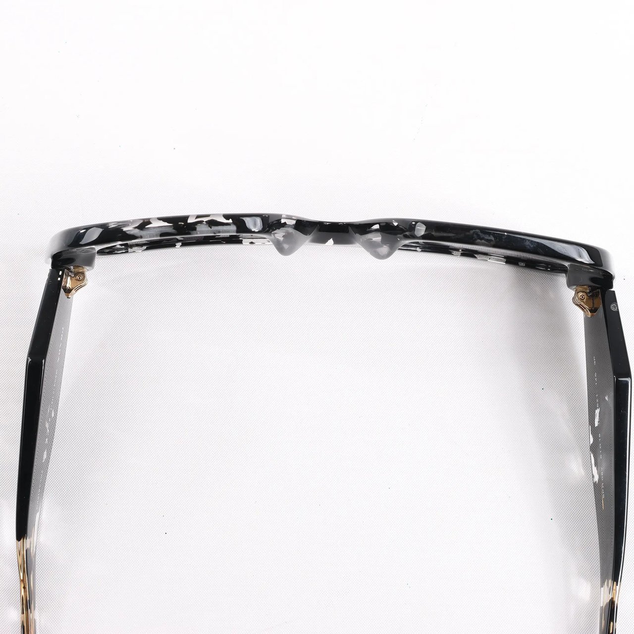 Prada Cat Eye-Frame Sunglasses in Black PR 08Y Zwart