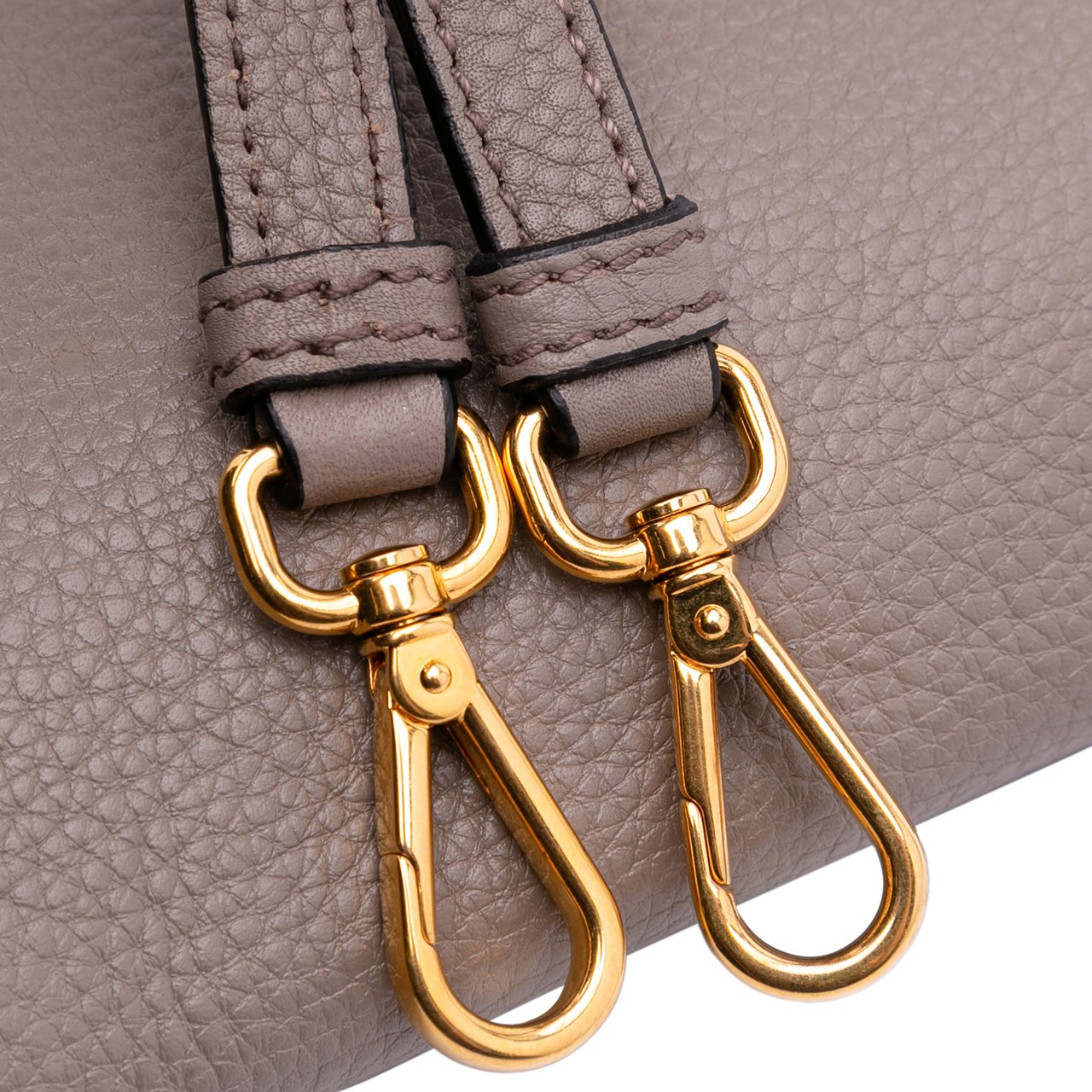 Prada Vitello Daino Crossbody Bruin