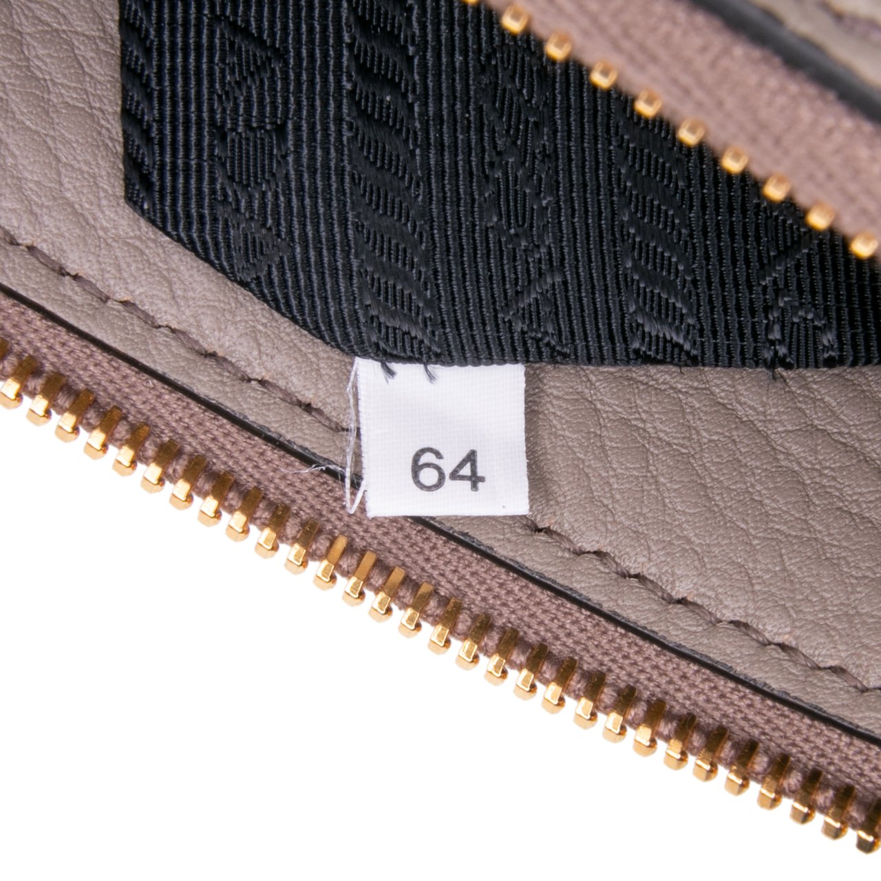 Prada Vitello Daino Crossbody Bruin