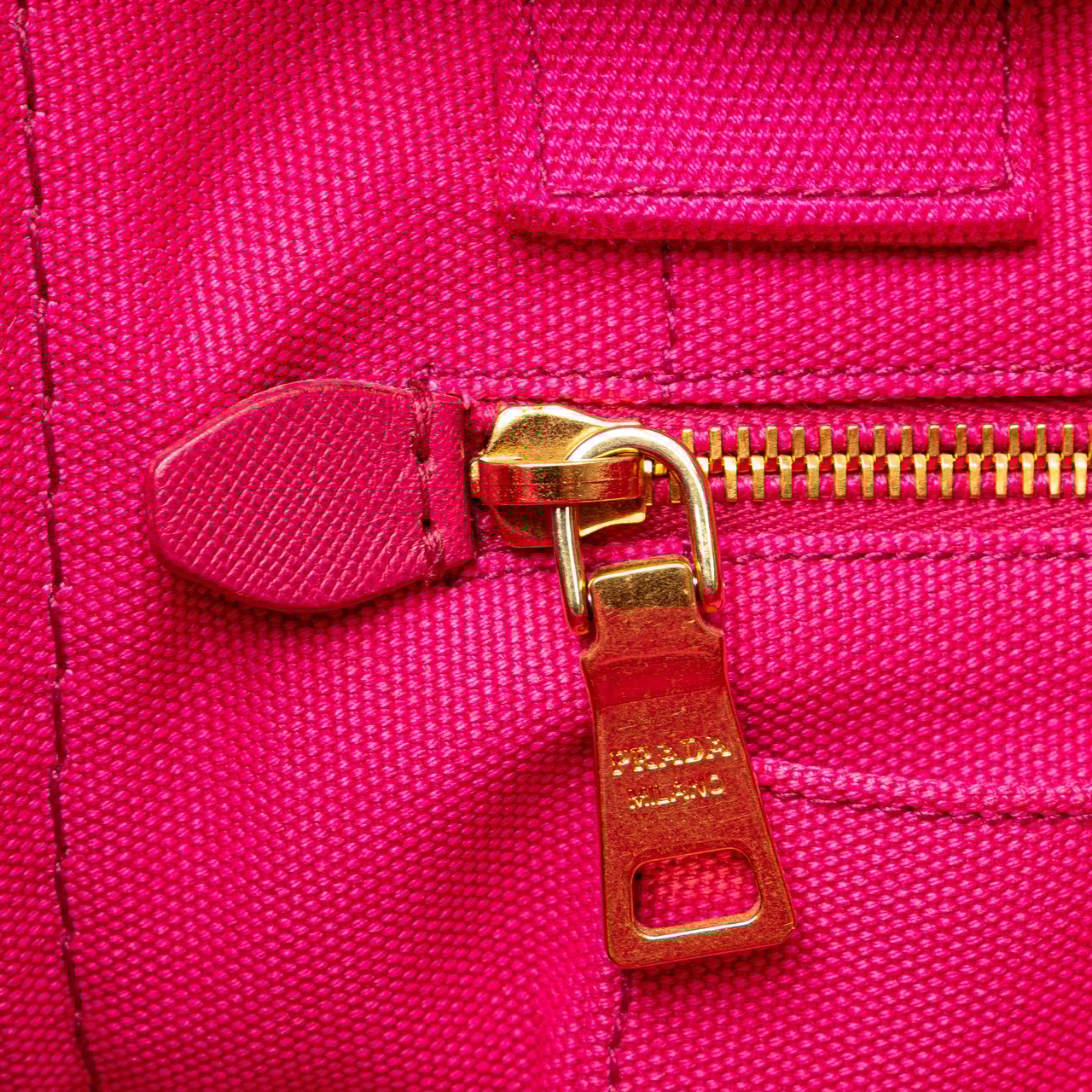 Prada Small Canvas Canapa Logo Satchel Roze