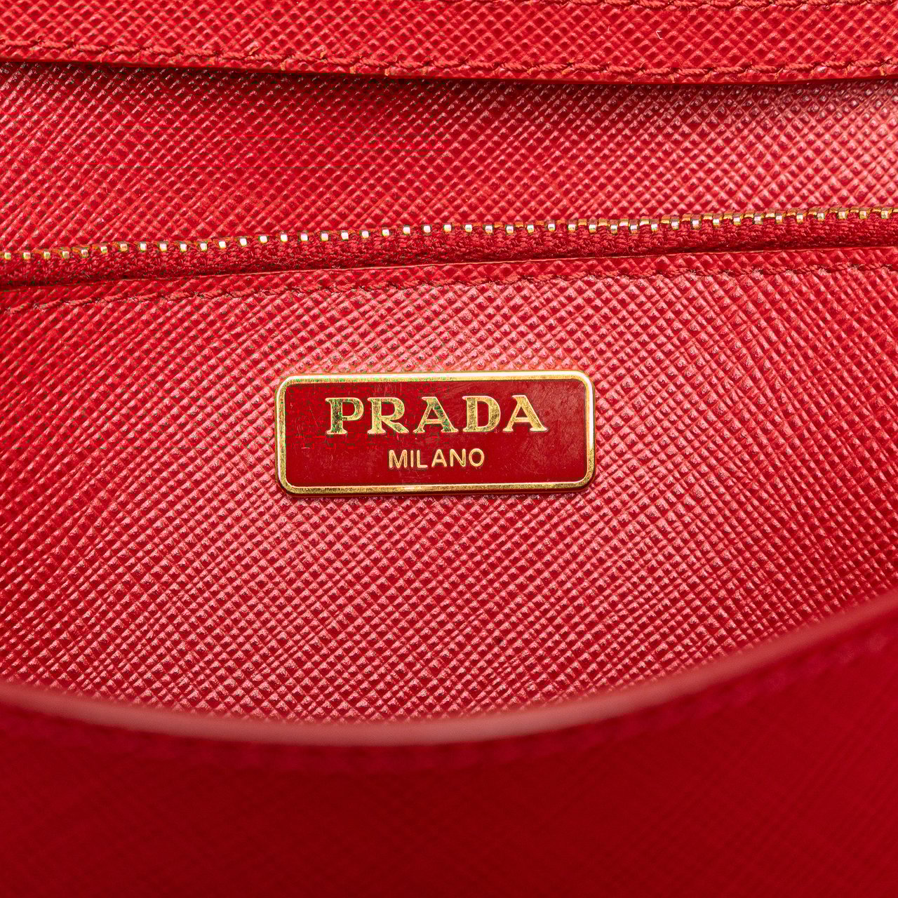 Prada Saffiano Lux Bow Wallet On Strap Rood
