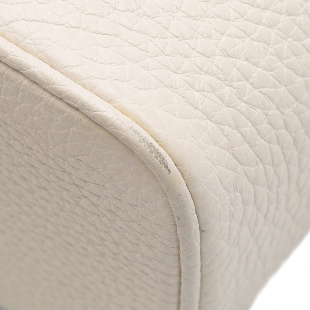 Prada Mini Vitello Daino Vanity Bag Wit