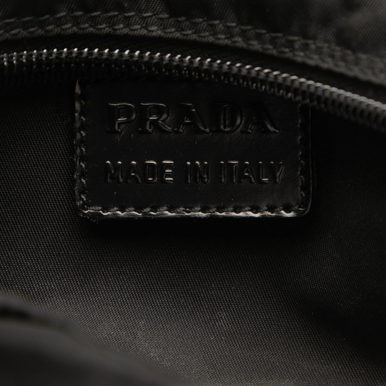 Prada Mini Tessuto Pouch Zwart