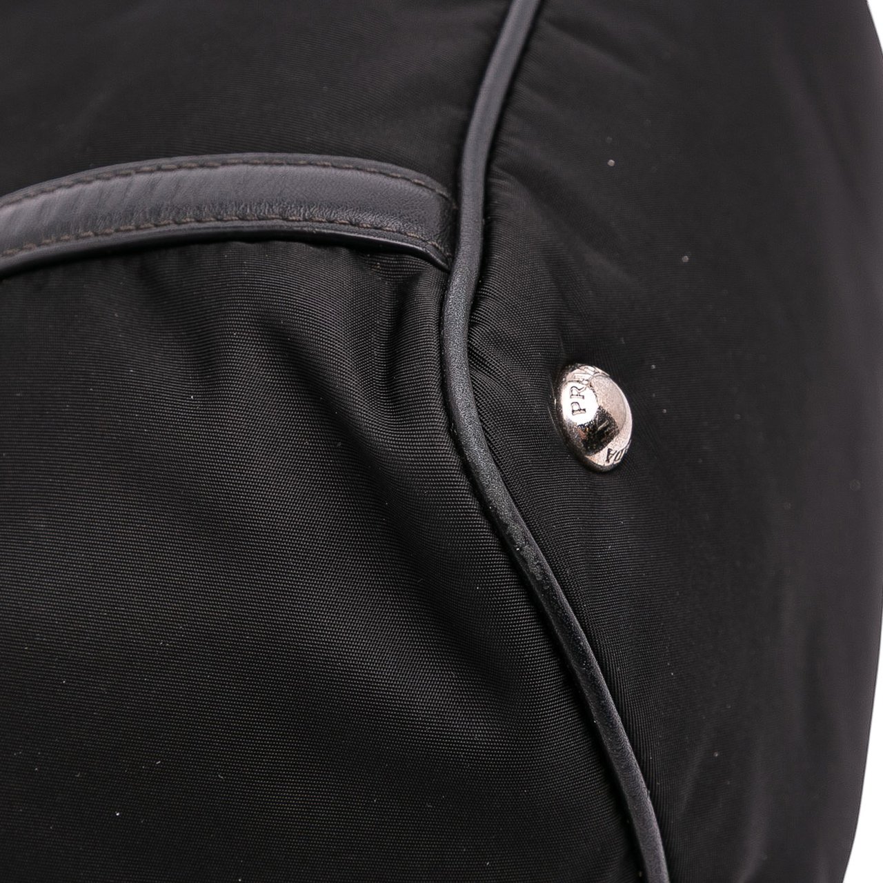 Prada Vitello Trimmed Tessuto Satchel Zwart