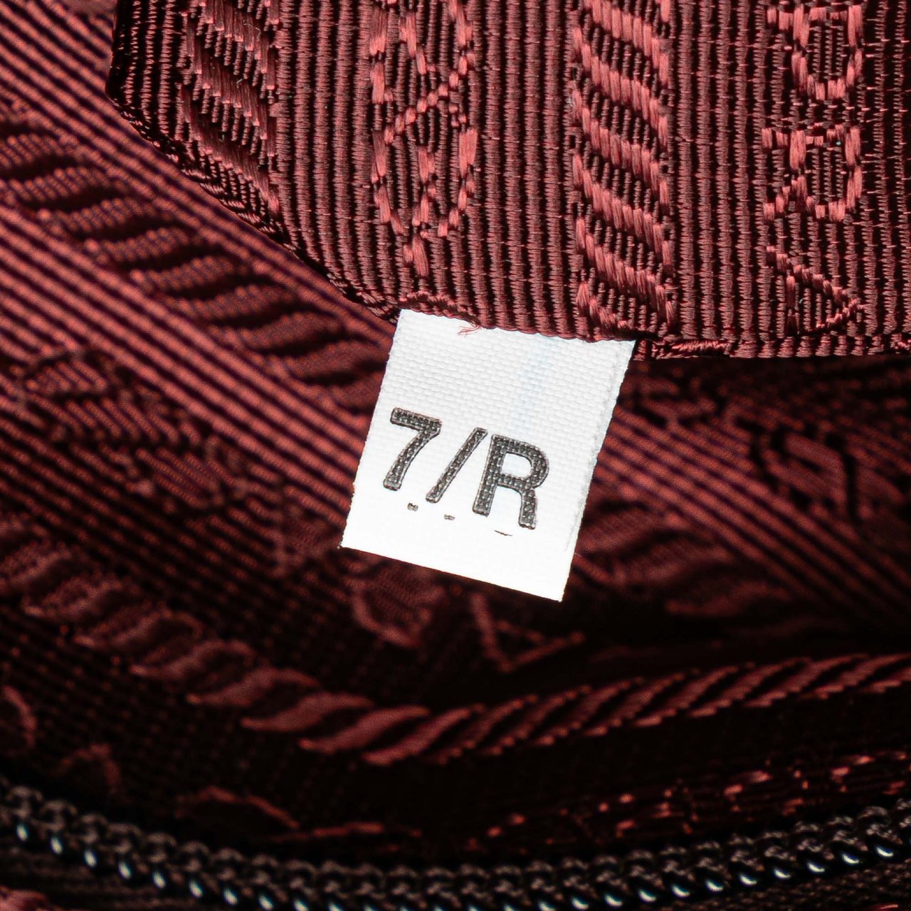 Prada Tessuto Stampato Tote Geel