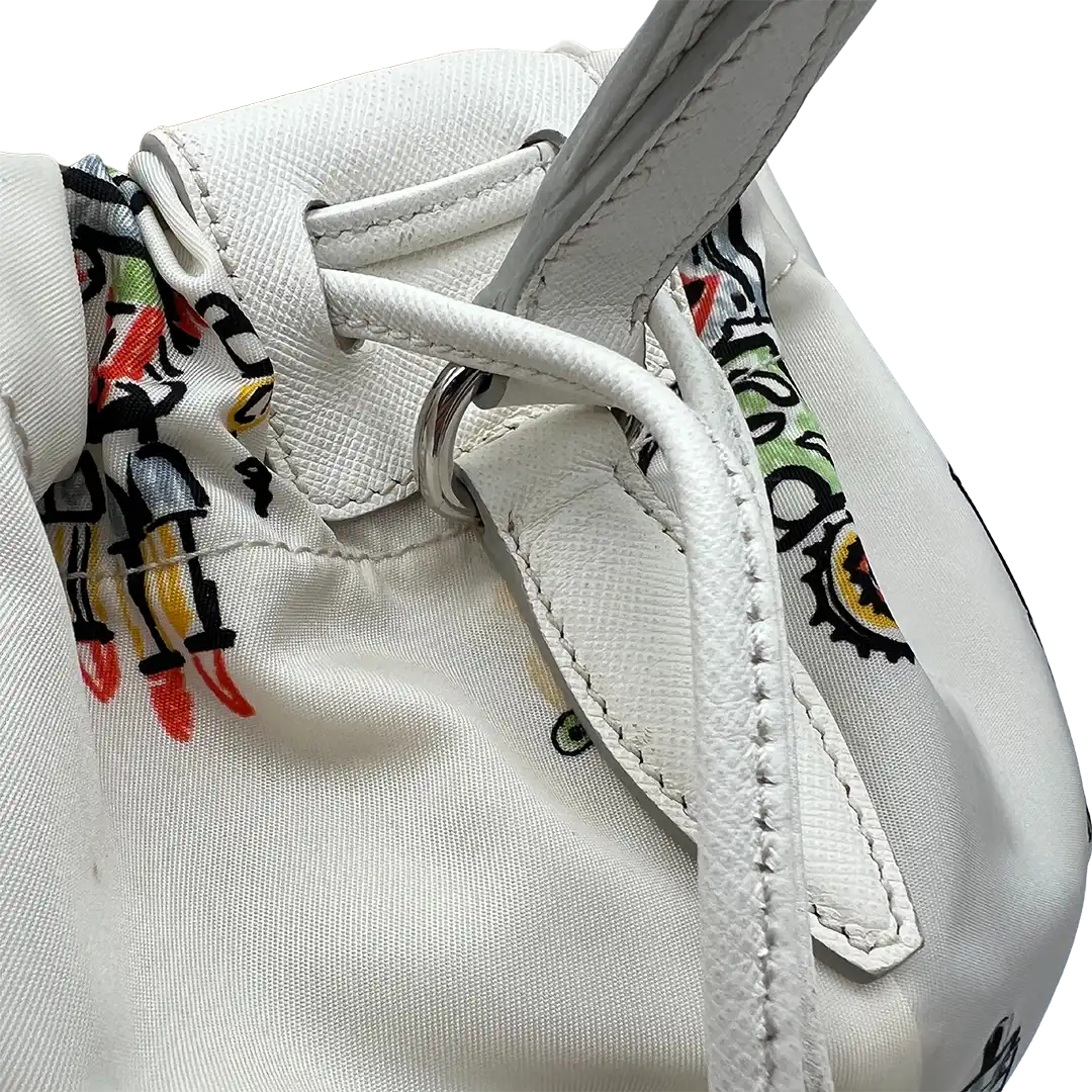 Prada Prada Robot Bag Nylon white rare / good Wit