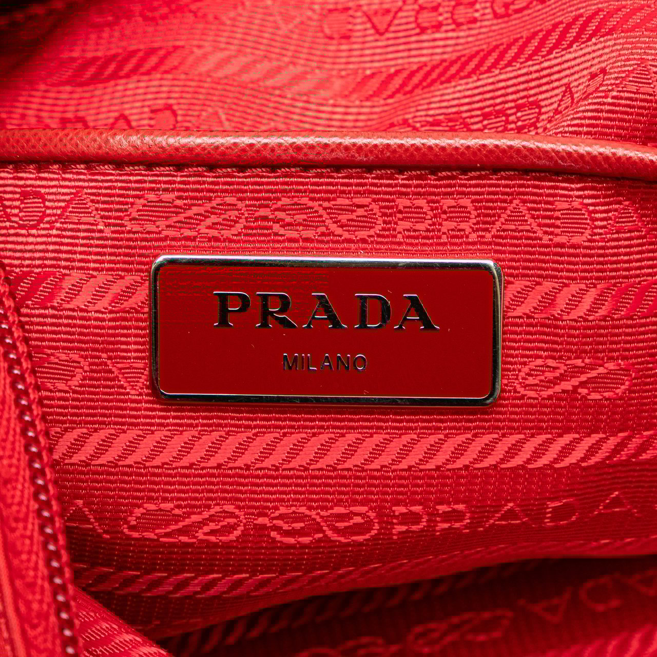 Prada Tessuto Zip Top Crossbody Rood