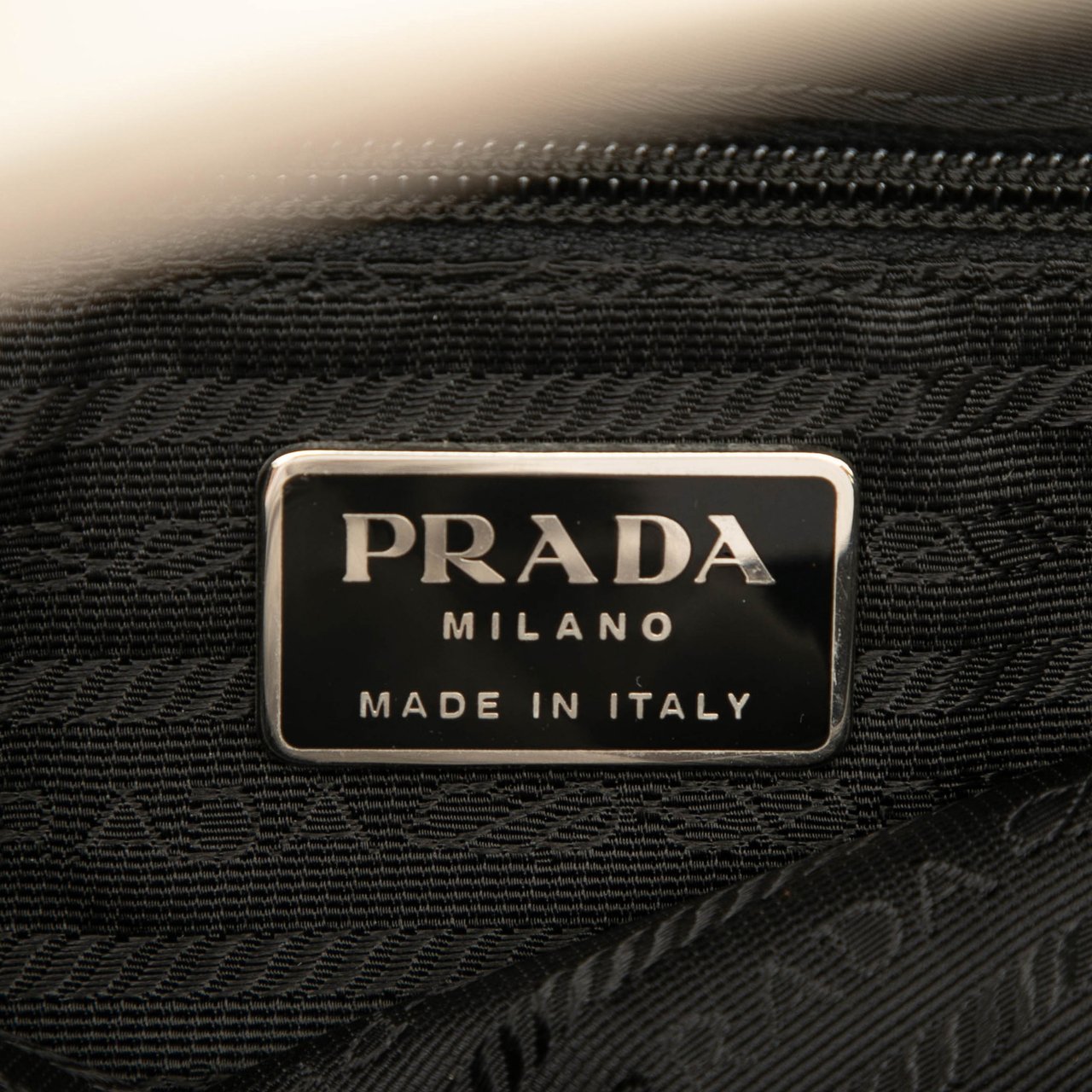 Prada Tessuto Shoulder Bag Zwart