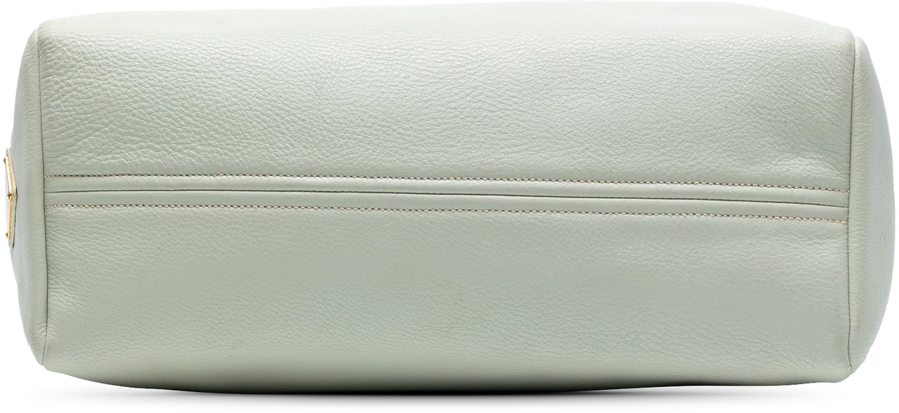 Prada Vitello Daino Tote Wit