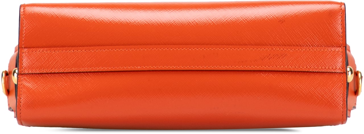 Prada Saffiano Vernice Esplanade Crossbody Oranje