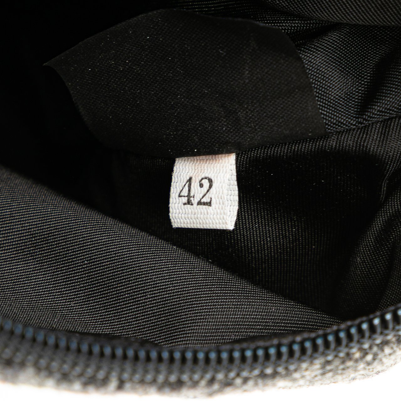 Prada Wool Shoulder Bag Grijs