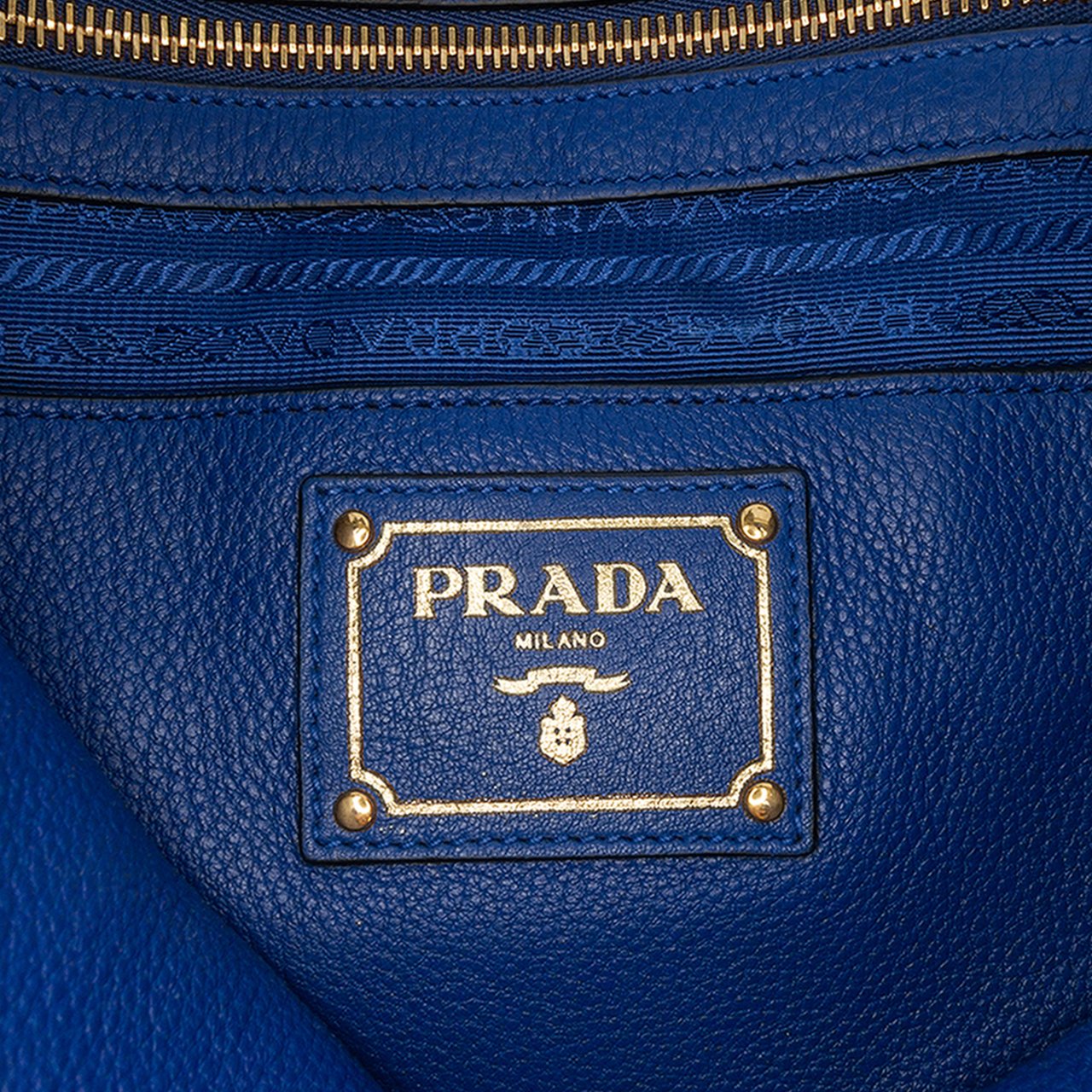 Prada Vitello Daino Tote Blauw