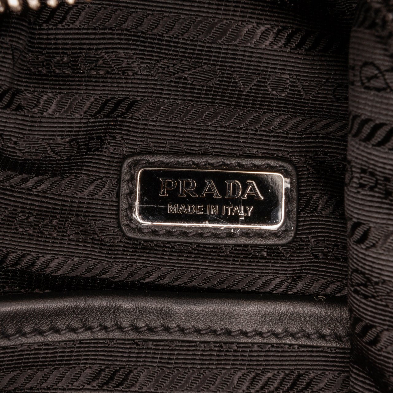 Prada Prada Cross Leather Bag Zwart