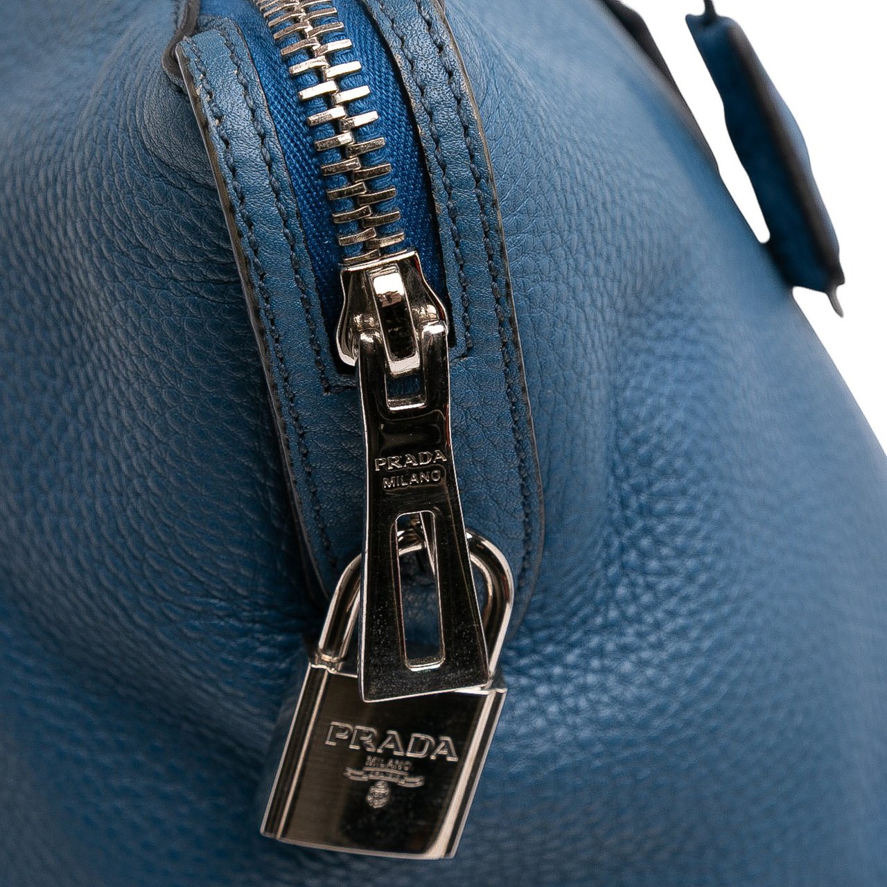 Prada Vitello Daino Double Handle Satchel Blauw