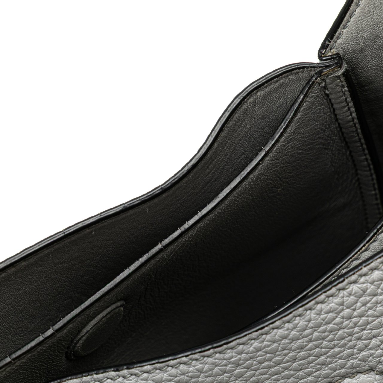 Prada Vitello Daino Dynamique Hobo Wit