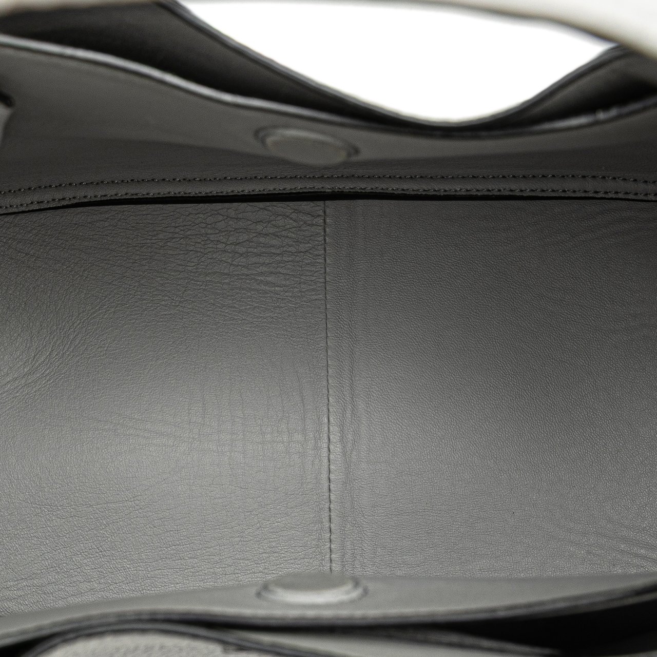 Prada Vitello Daino Dynamique Hobo Wit