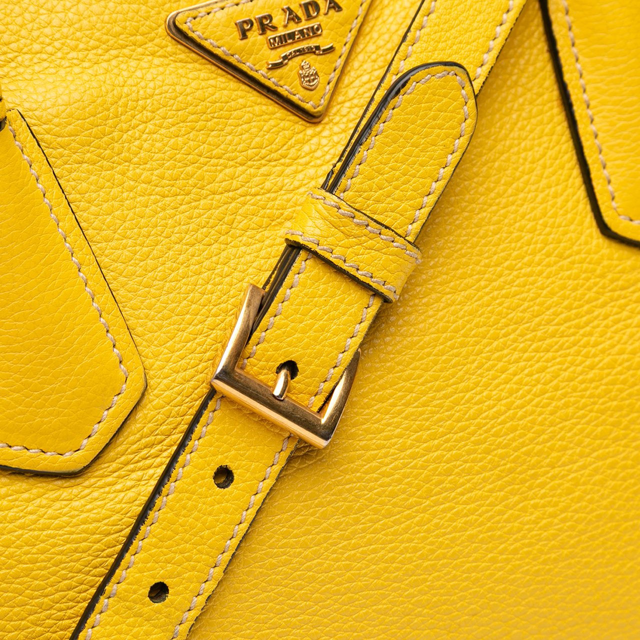 Prada Vitello Grain Satchel Geel