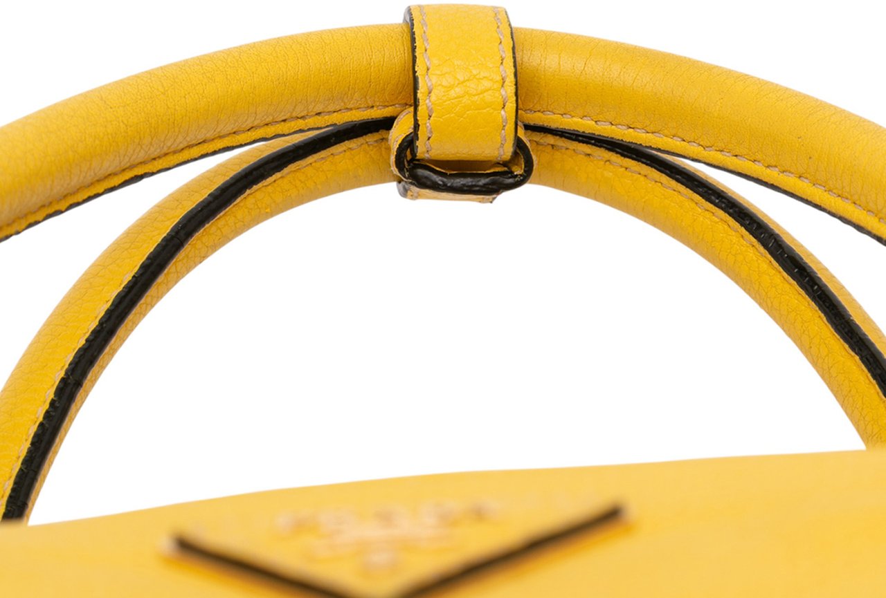Prada Vitello Grain Satchel Geel