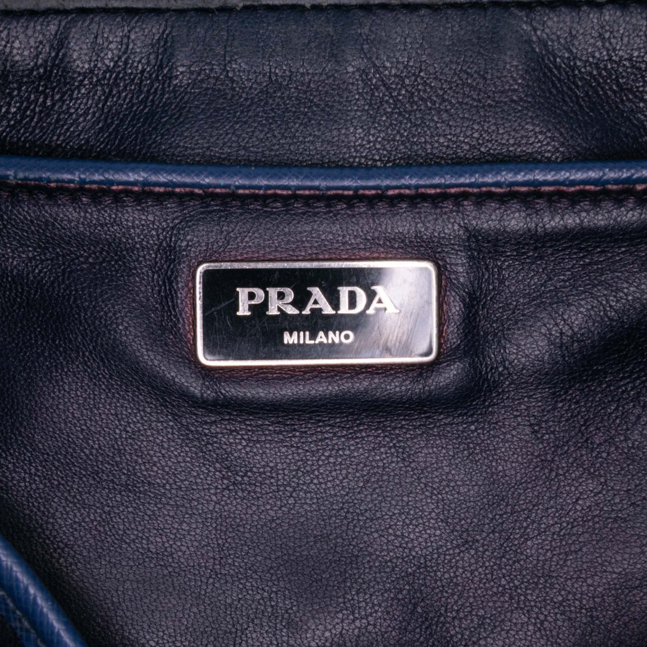 Prada Medium Bicolor Saffiano Lux Galleria Double Zip Satchel Blauw