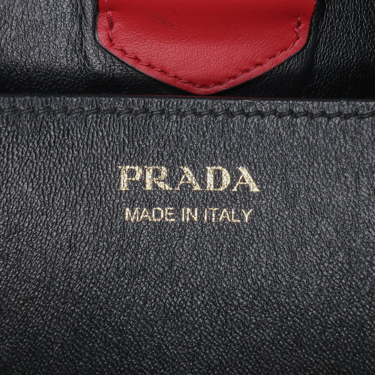 Prada Medium Saffiano Cuir Panier Satchel Rood