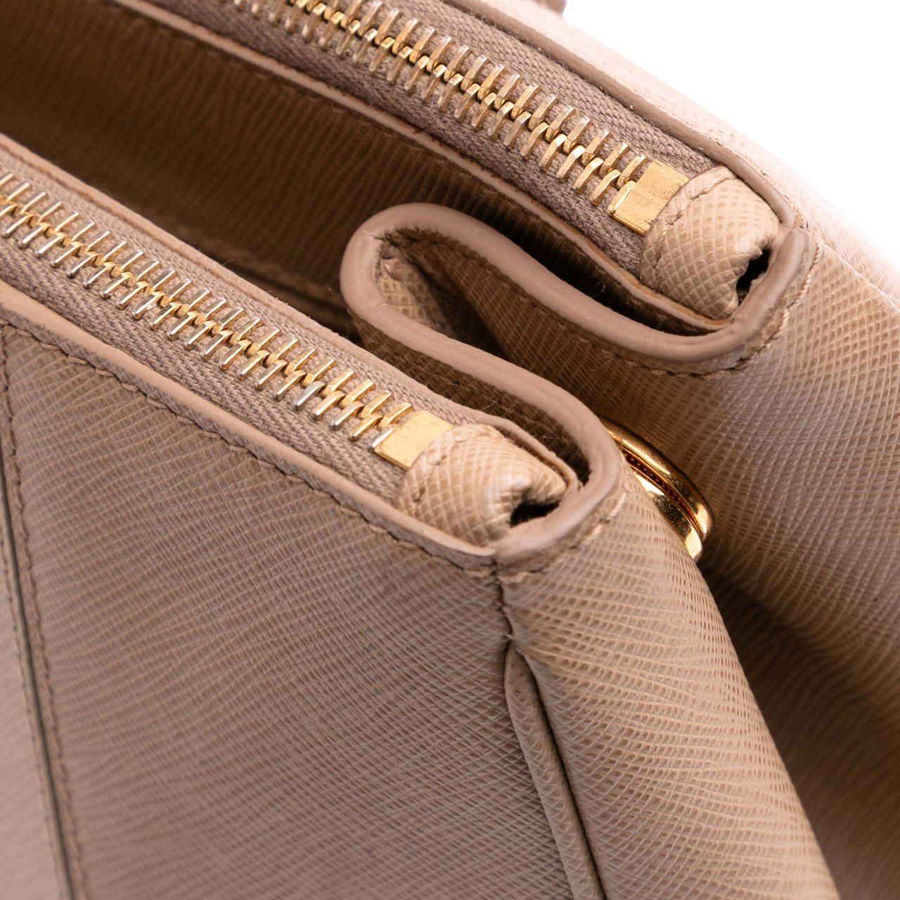 Prada Large Bicolor Saffiano Lux Galleria Double Zip Satchel Bruin