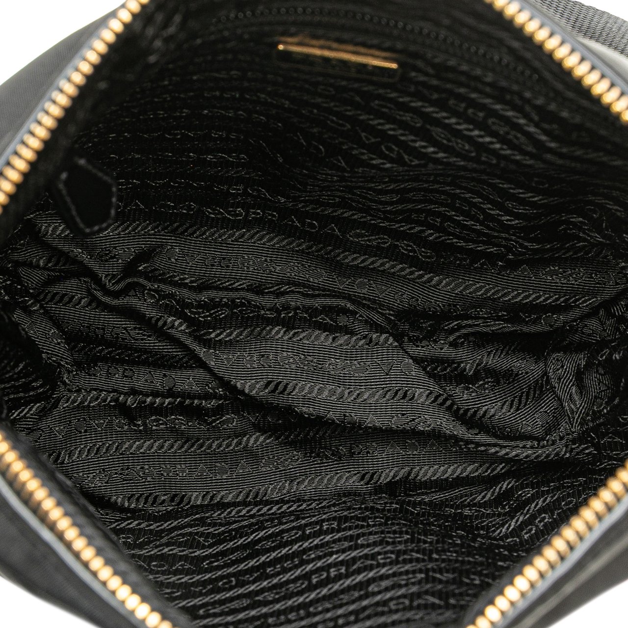 Prada Vitello Trimmed Tessuto Zip Top Crossbody Zwart