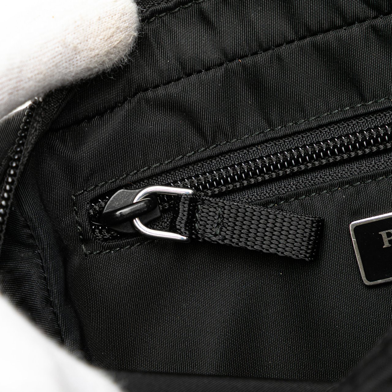 Prada Tessuto Belt Bag Zwart