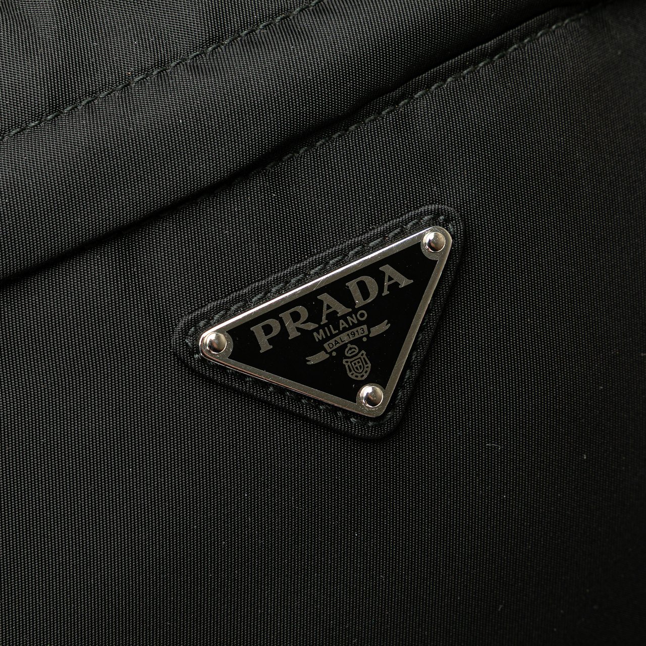 Prada Tessuto Belt Bag Zwart