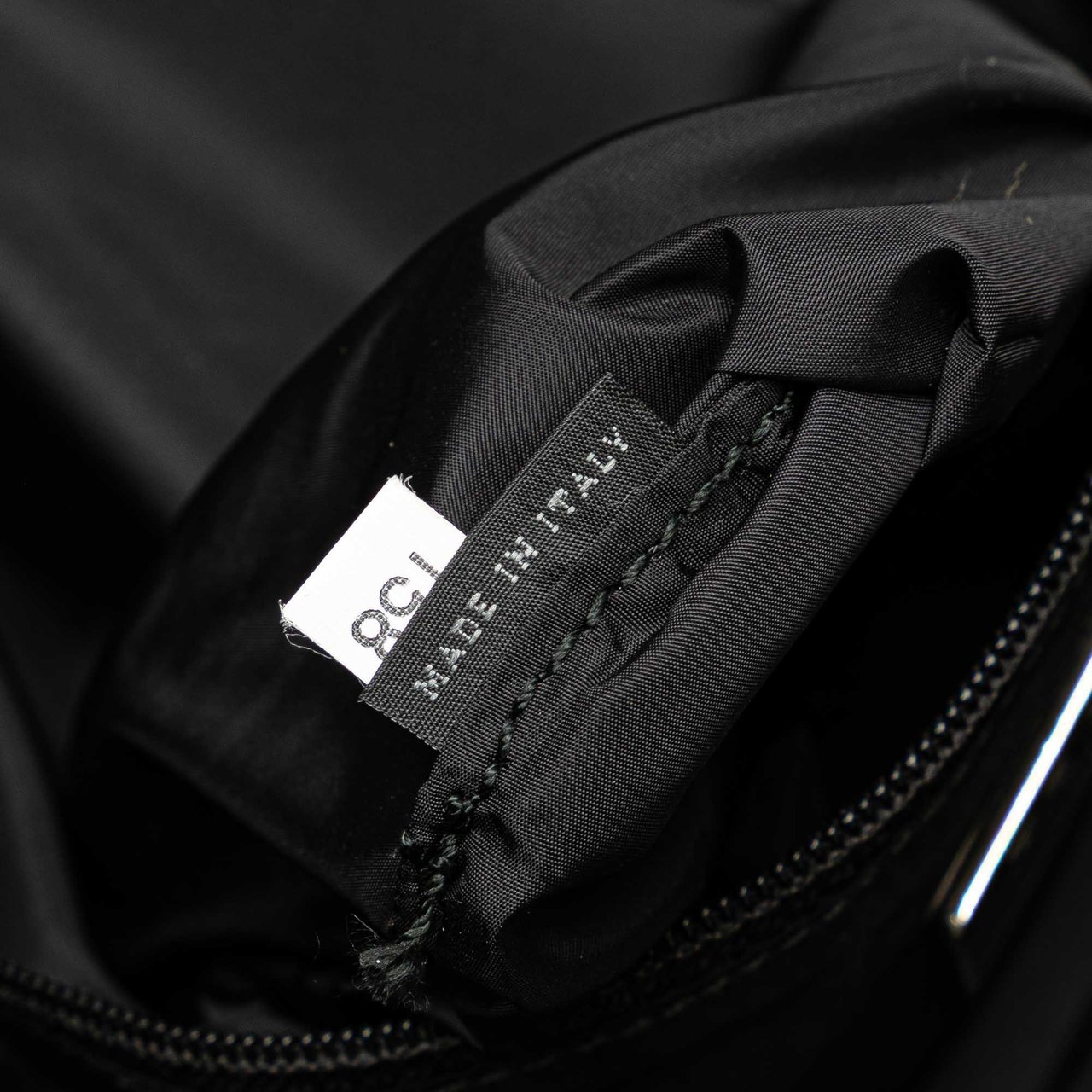 Prada Tessuto Stampato I Heart Prada Tote Zwart