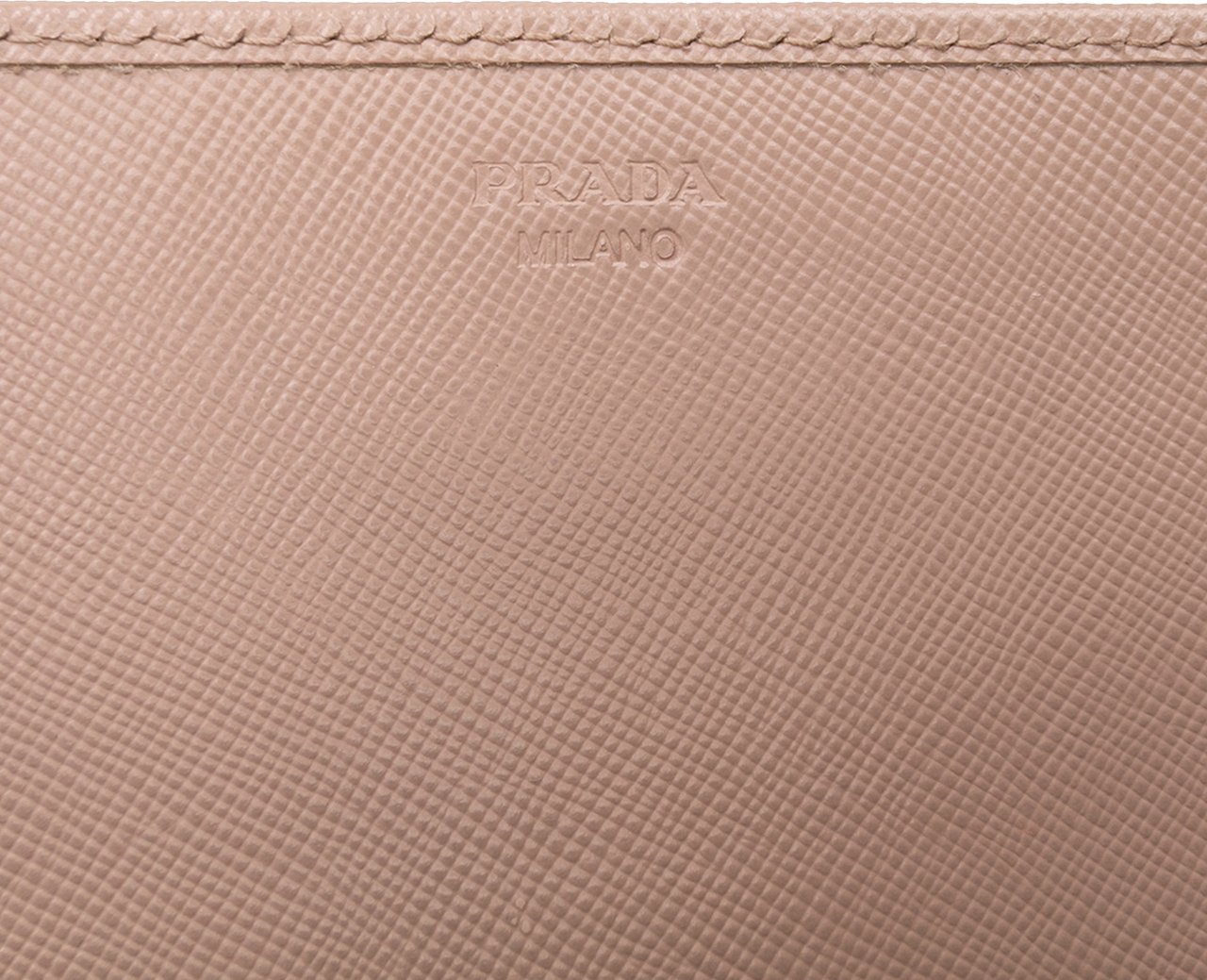Prada Saffiano Metal Oro Chain Wallet Bruin
