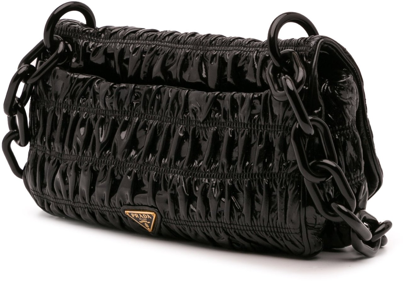 Prada Vernice Gaufre Resin Chain Shoulder Bag Zwart