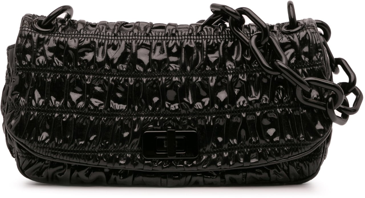 Prada Vernice Gaufre Resin Chain Shoulder Bag Zwart