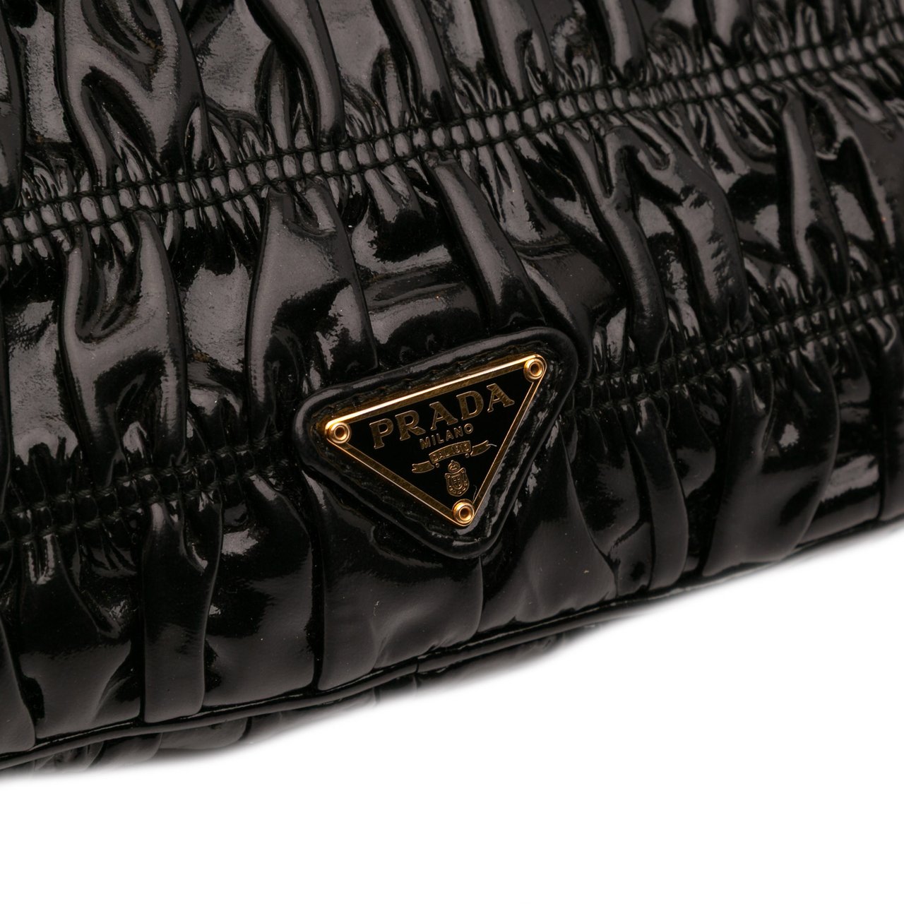 Prada Vernice Gaufre Resin Chain Shoulder Bag Zwart