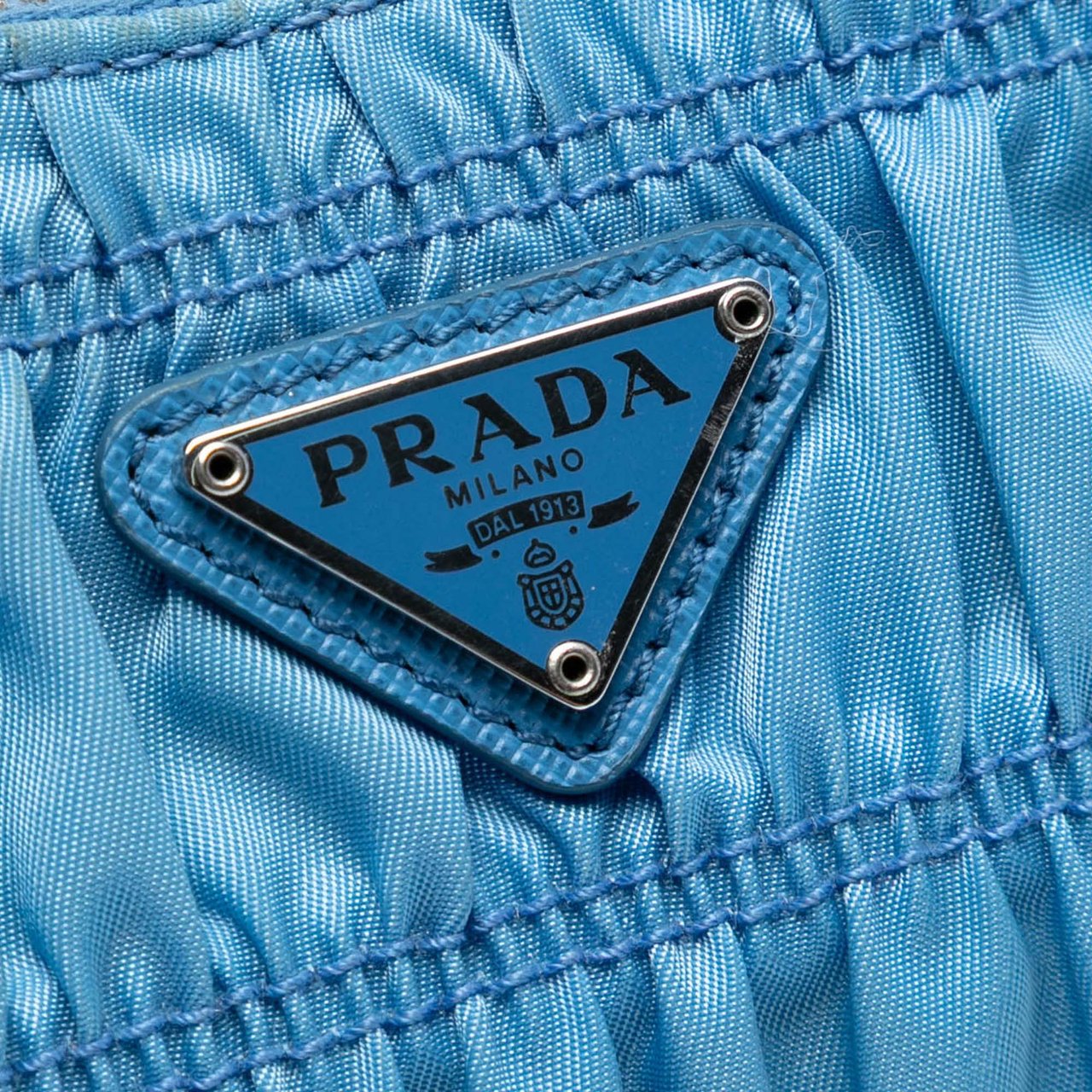 Prada Tessuto Gaufre Re Edition Shoulder Bag Blauw